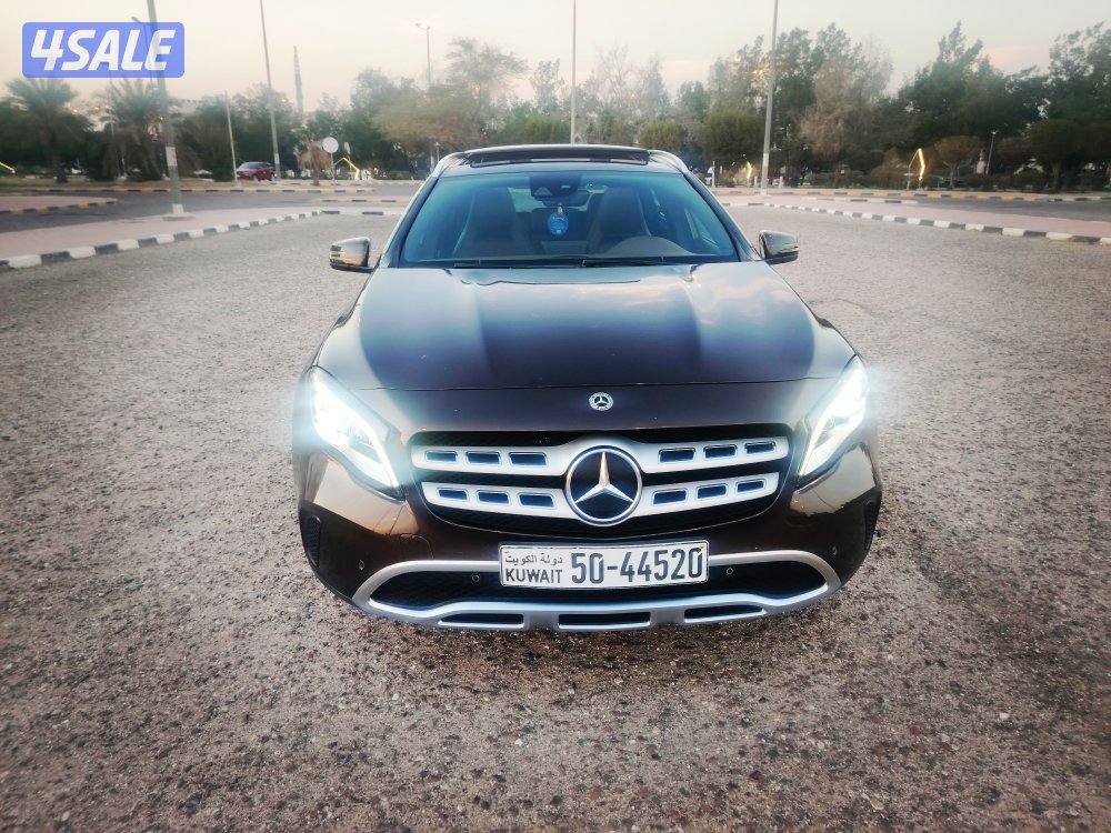 للبيع مرسيدس GLA 2505