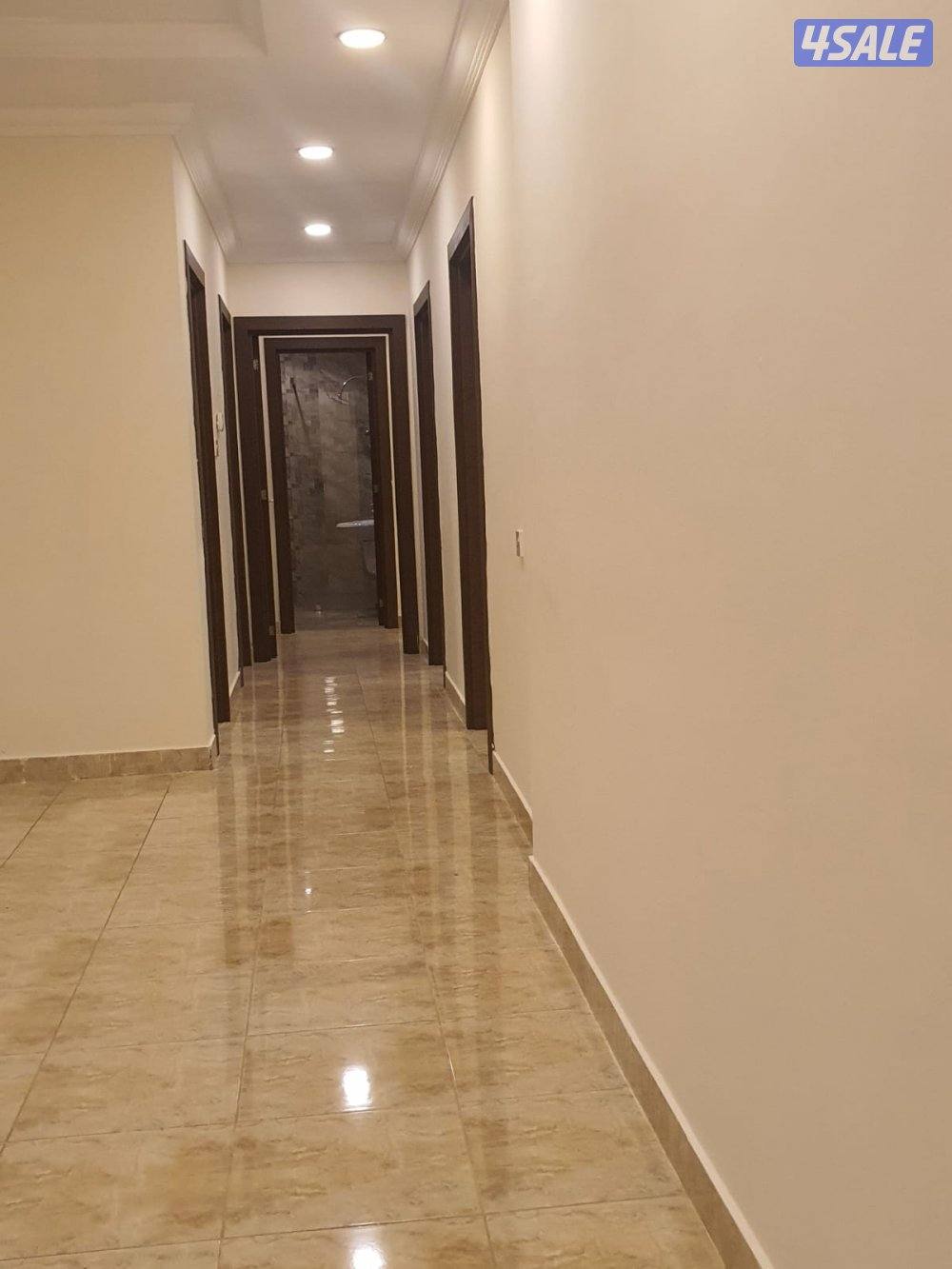 شقه ديلوكس بالسالميه بموقع مميز جدا Deluxe apartment in Salmiya2