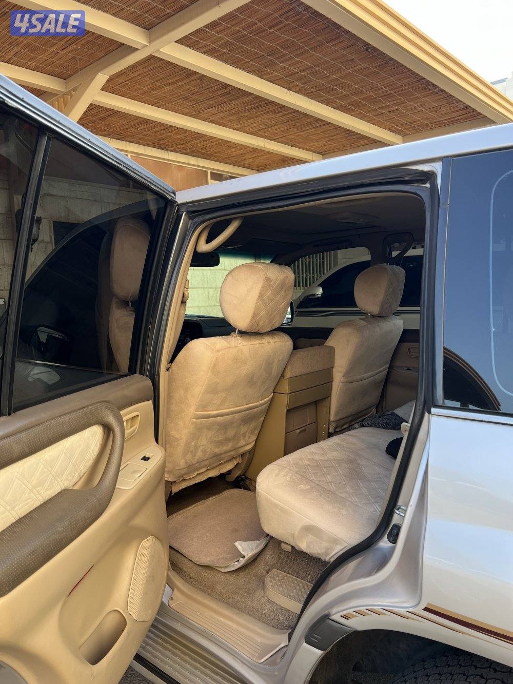 للبيع لاندكروزر 20015