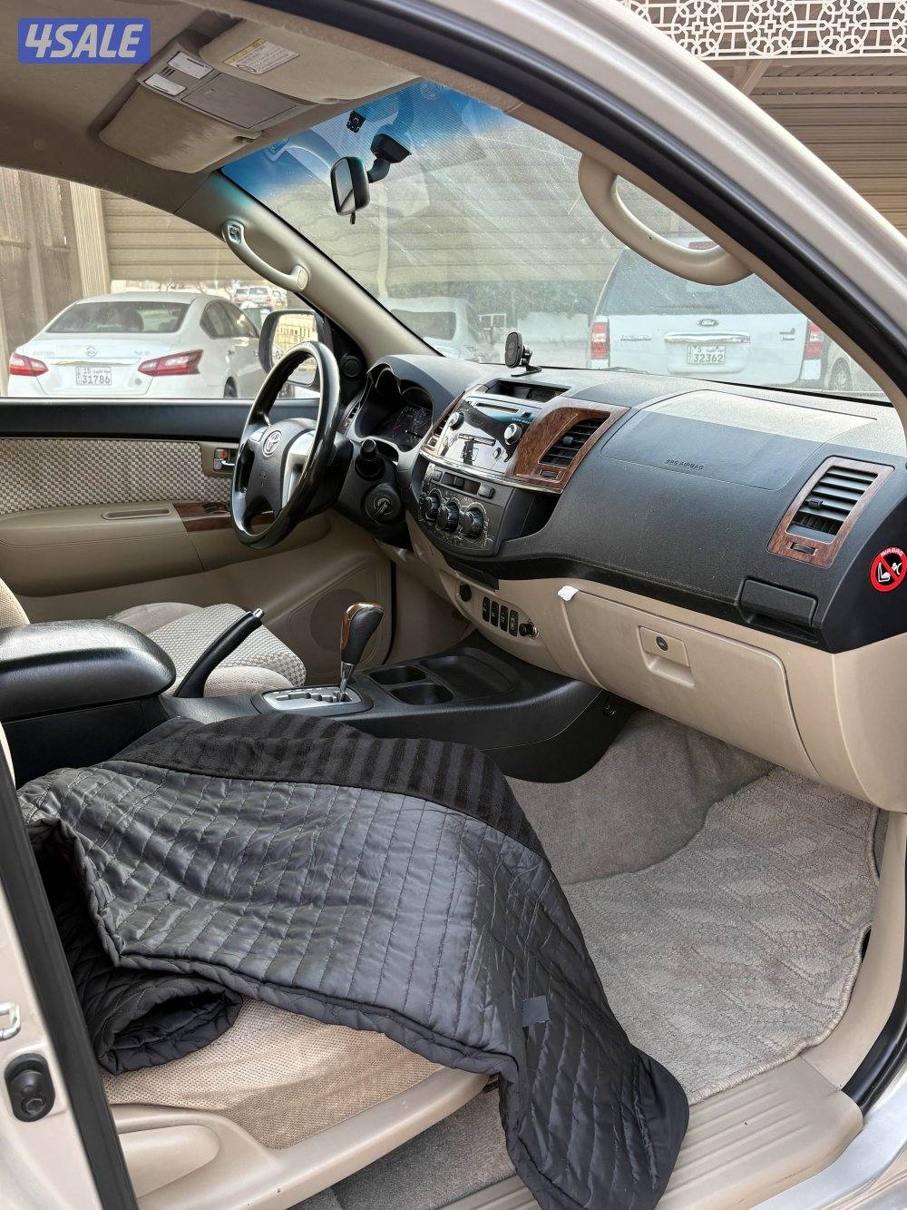 للبيع فورتنر ٢٠١٥3