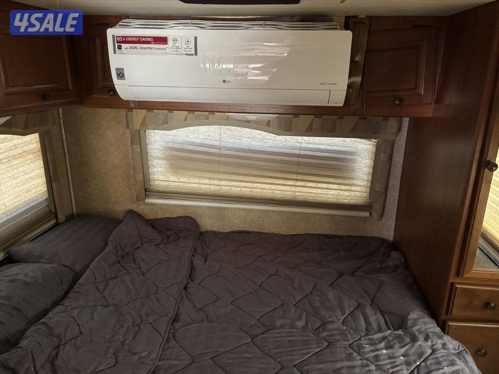 للبيع كرفان فورد كلاس c6