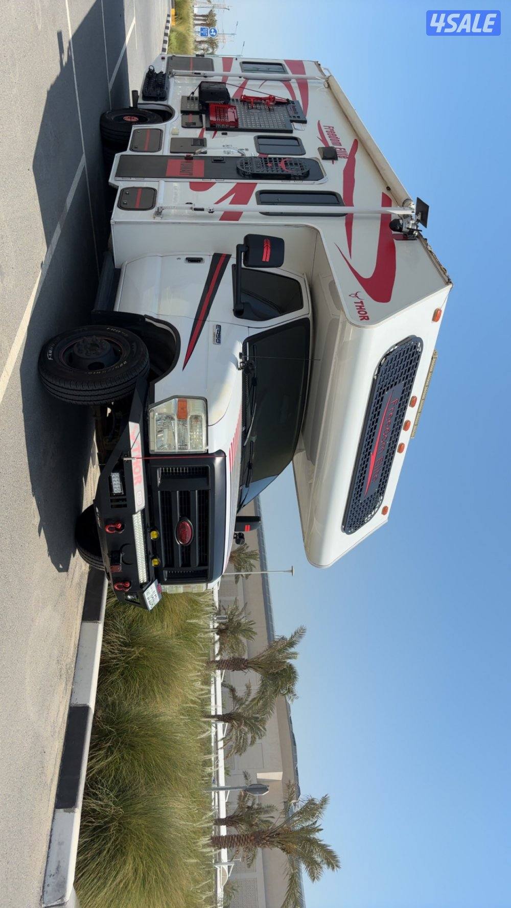 للبيع كرفان فورد كلاس c10