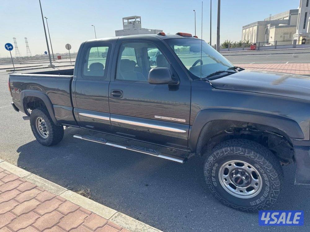 سييرا 2500HD  بحالة جيدة جدا موديل 2004 غمارة ونص كامل المواصفات2