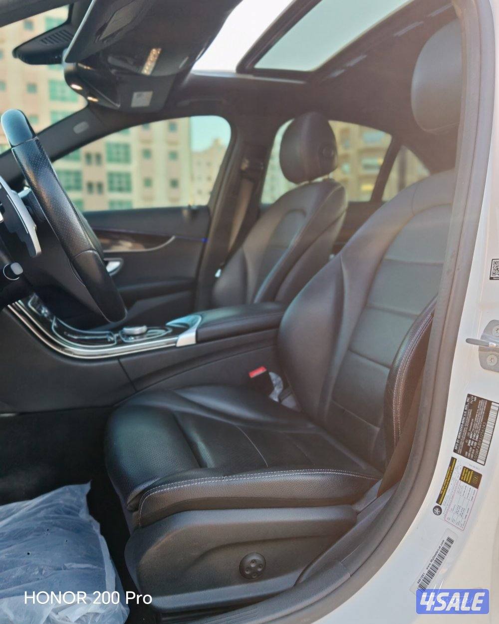 Mercedes C300.      .شرط النظافة 20187