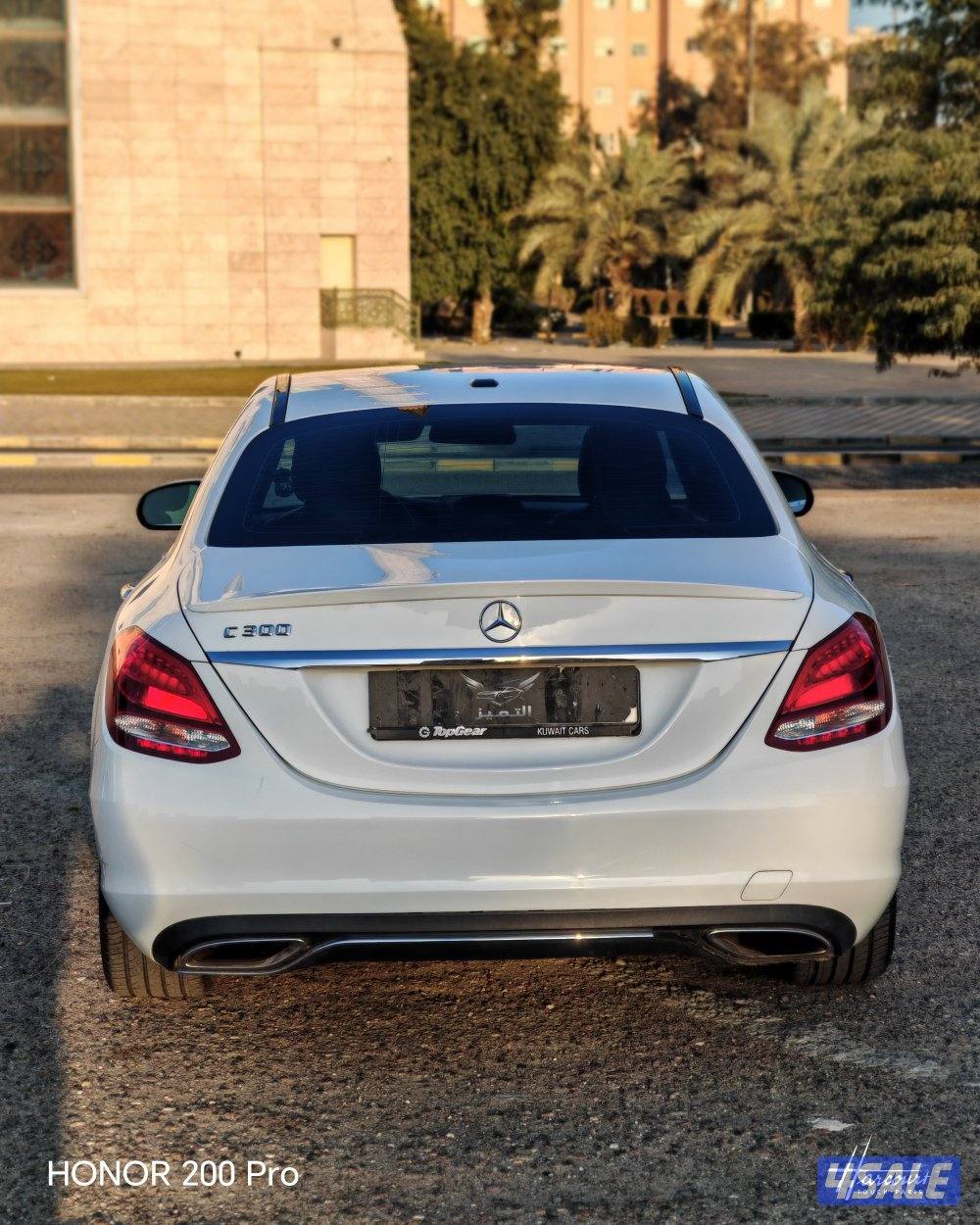 Mercedes C300.      .شرط النظافة 20189