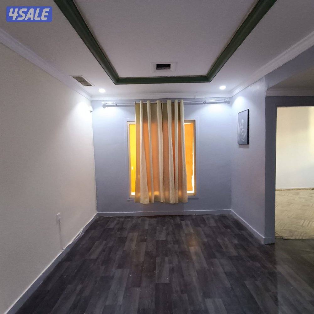 شقةغرفةصالةتشطيب جديدحمام مطبخ كبير مصافط متوفرة كل الخدمات متوفرة0