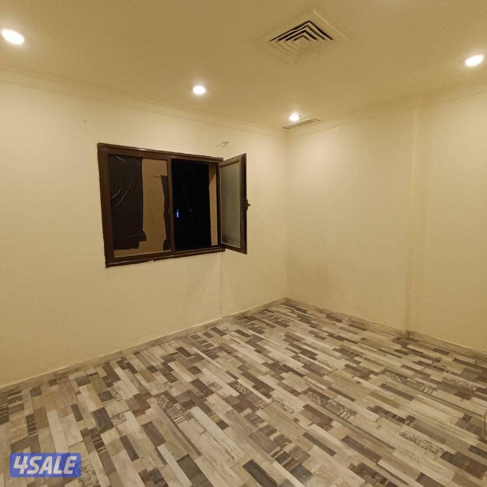 شقةغرفةصالةتشطيب جديدحمام مطبخ كبير مصافط متوفرة كل الخدمات متوفرة11