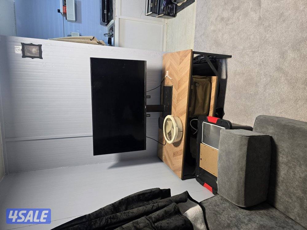 كرفان اماراتي موديل 24 مجدد بالكامل  من الداخل والخارج1