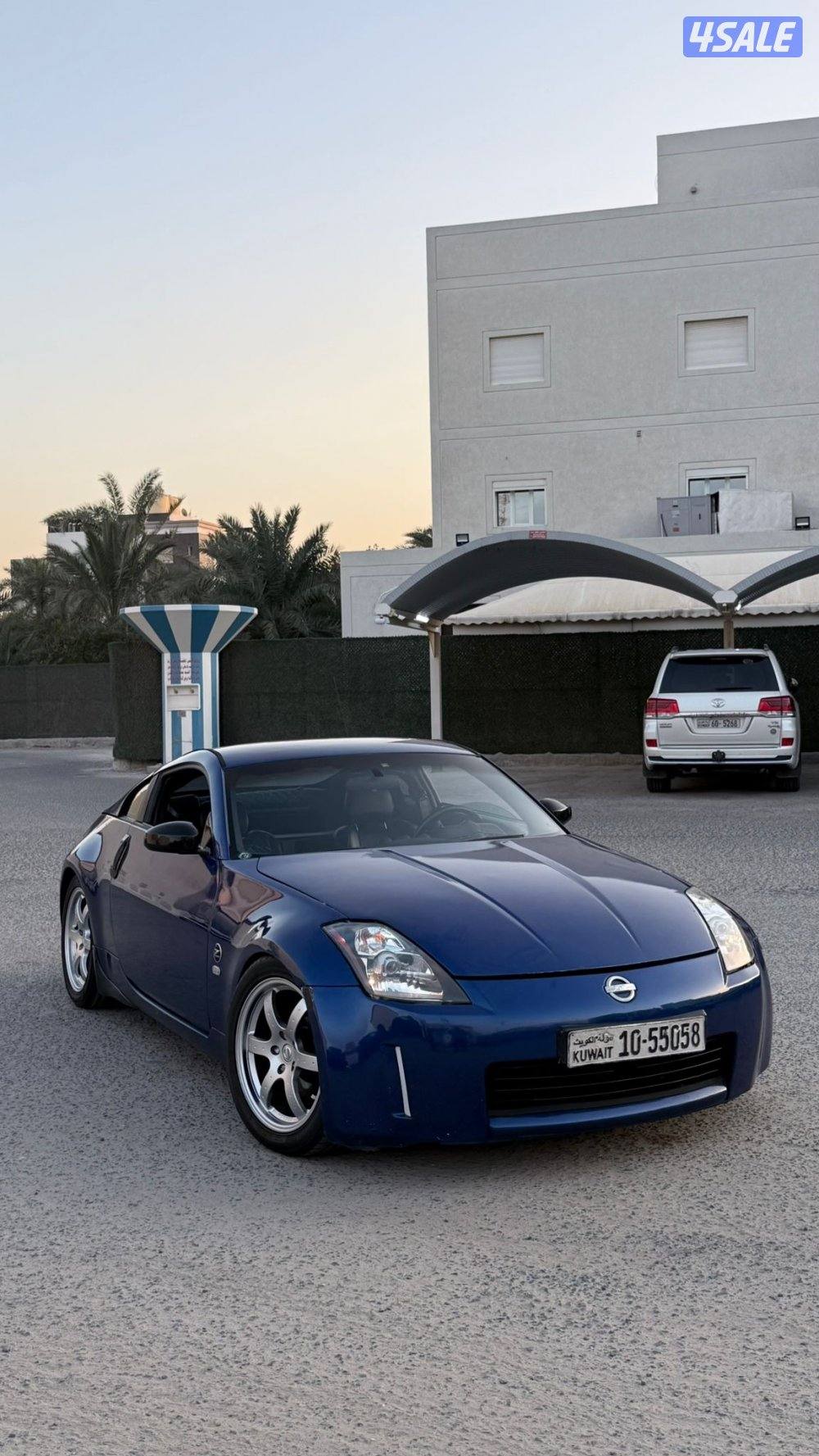 للبيع نيسان زد موديل ٢٠٠٥ شرط الفحص قير مكينه وشاصيعداد ٢٥٠2