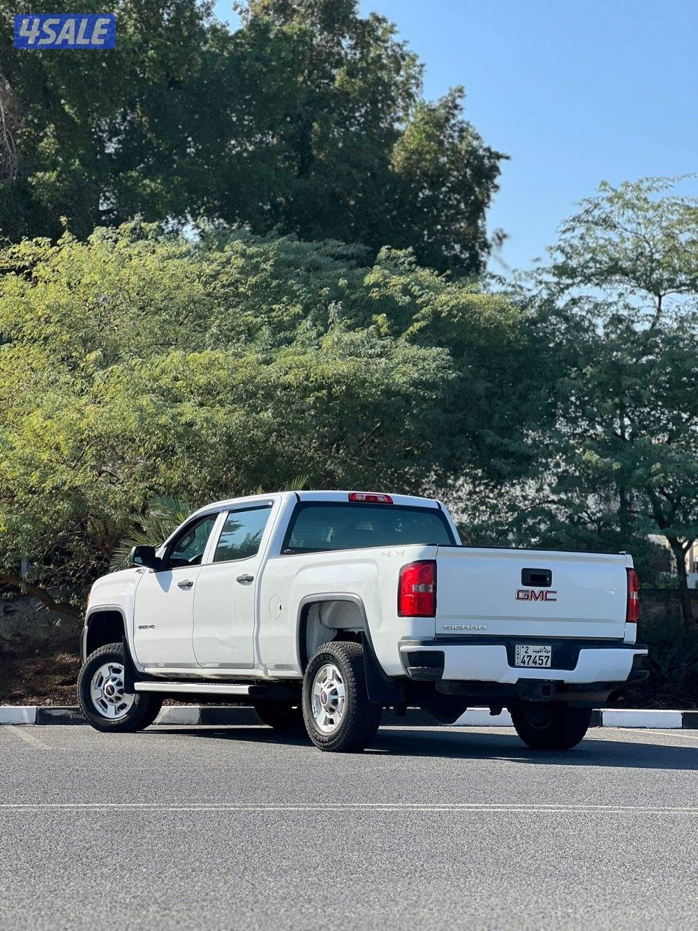 للبيع سييرا HD2500 موديل 20152