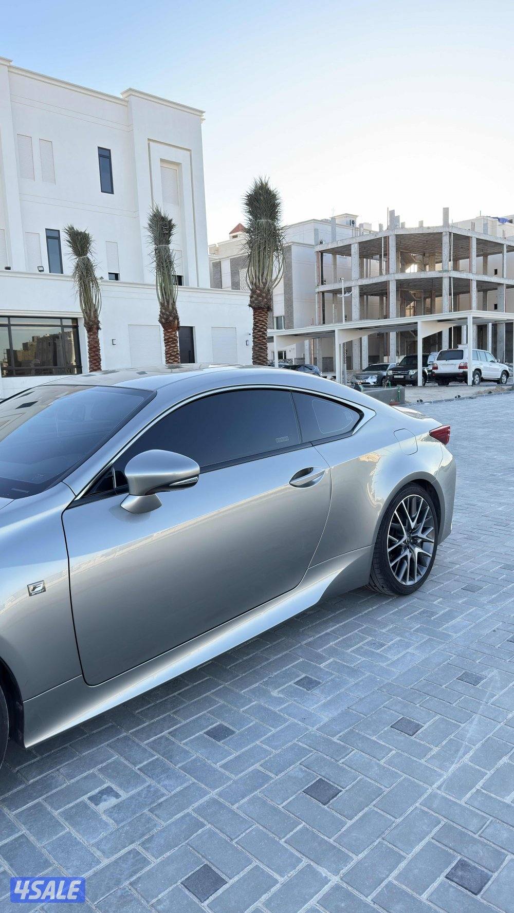 للبيع لكزس RC350 F sport 2017 كامل المواصفات2