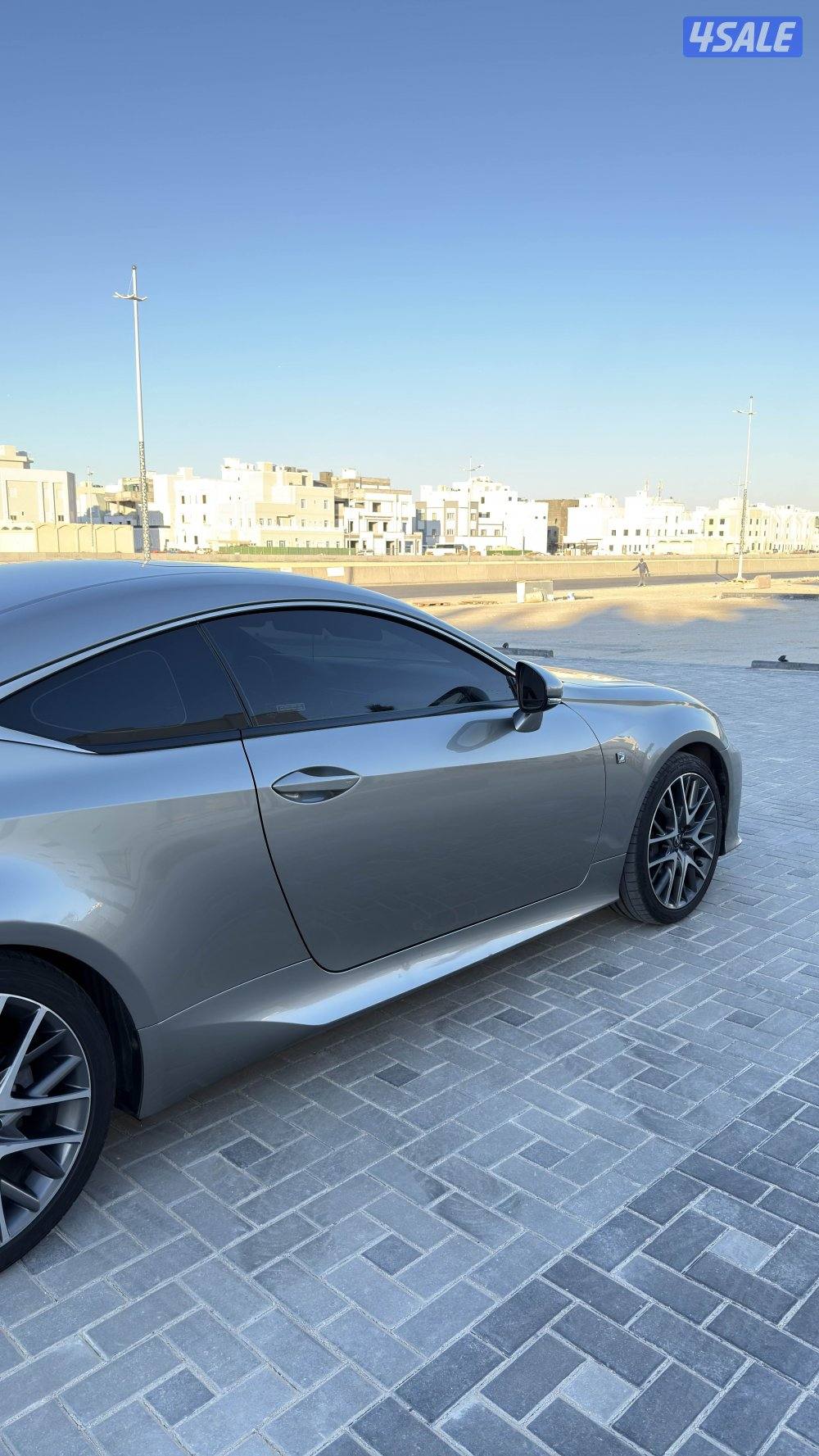 للبيع لكزس RC350 F sport 2017 كامل المواصفات5