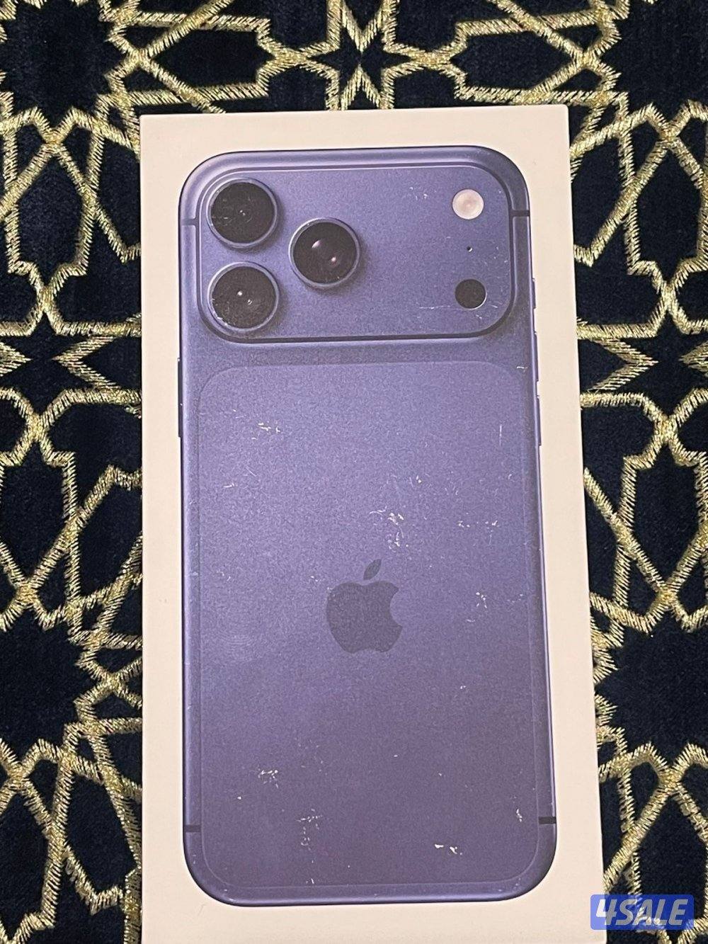 ايفون برو ماكس عربي انجليزي ١٧ لون ازرق ٥١٢ غيغا0