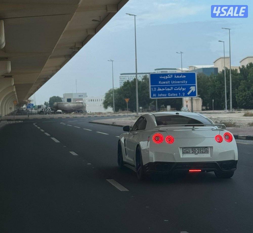 للبيع GTR موديل 20131