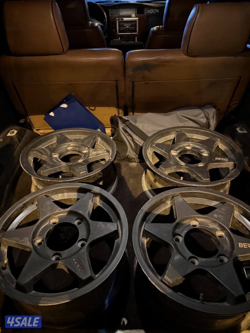 اربع رنقات بيارق خمس براغي1