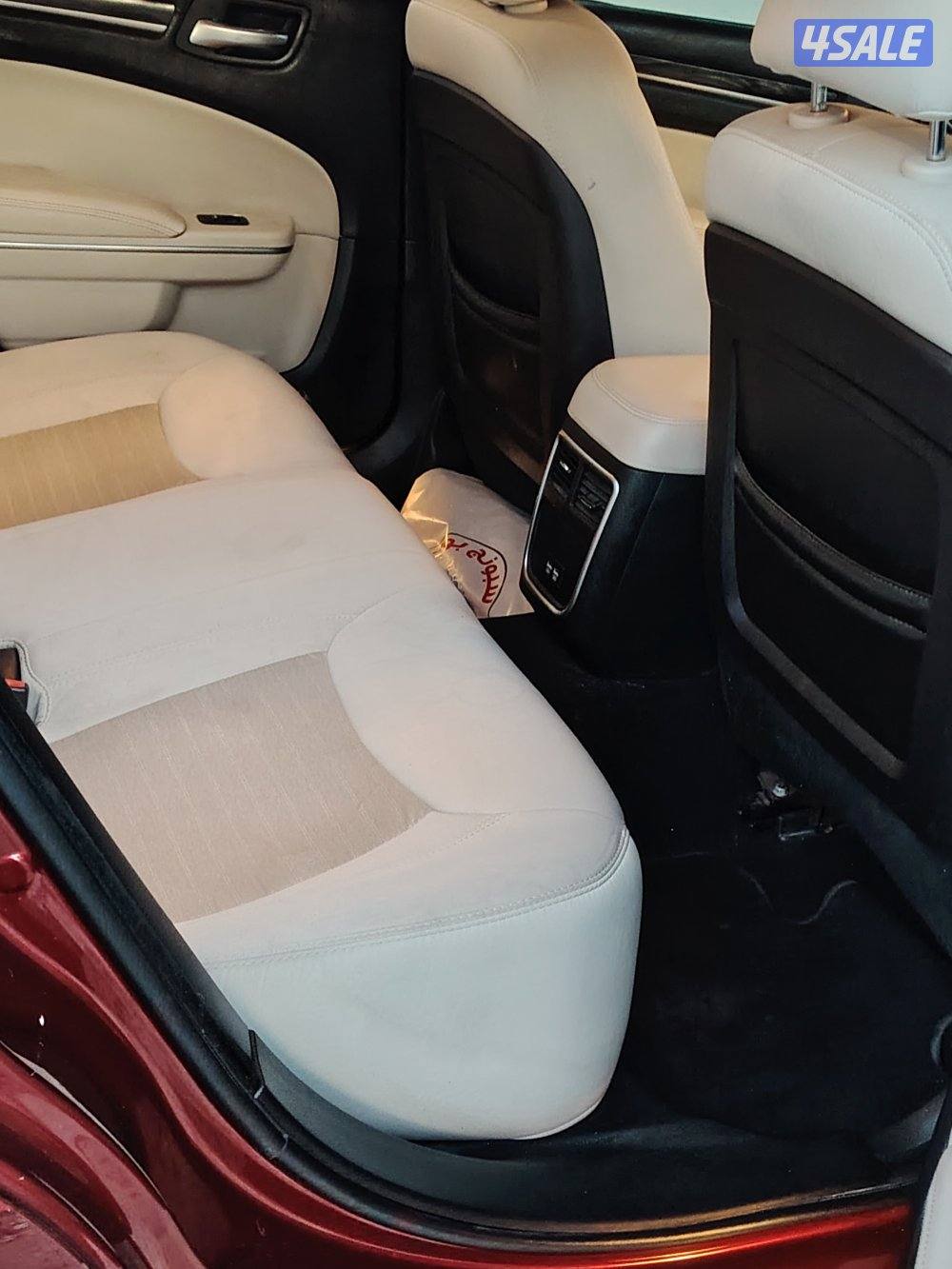 كرايزلر 2019 ماشي 126صبغ الوكاله ماعد قطعتين4