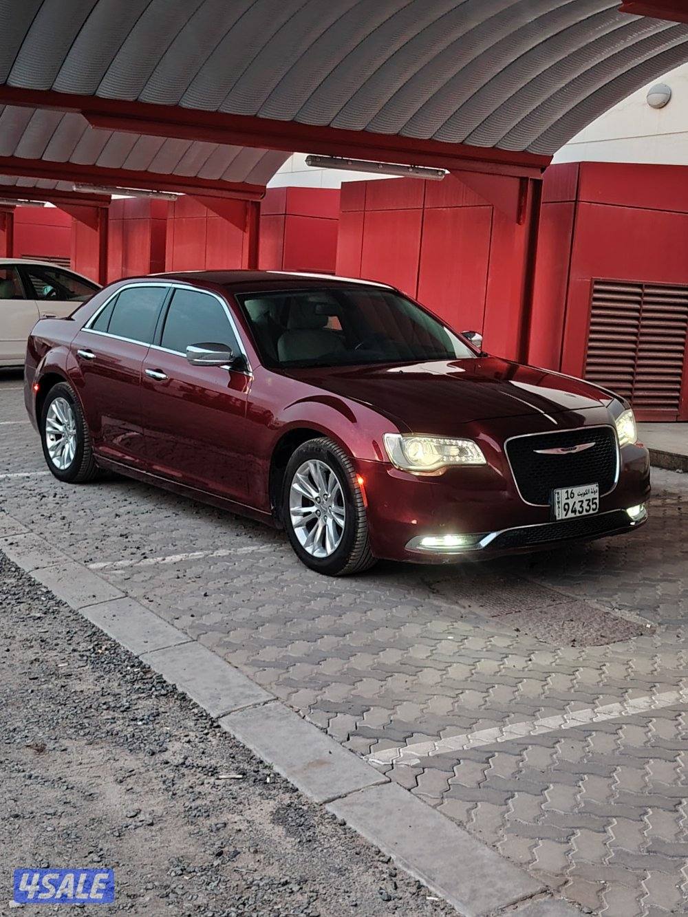 كرايزلر 2019 ماشي 126صبغ الوكاله ماعد قطعتين7