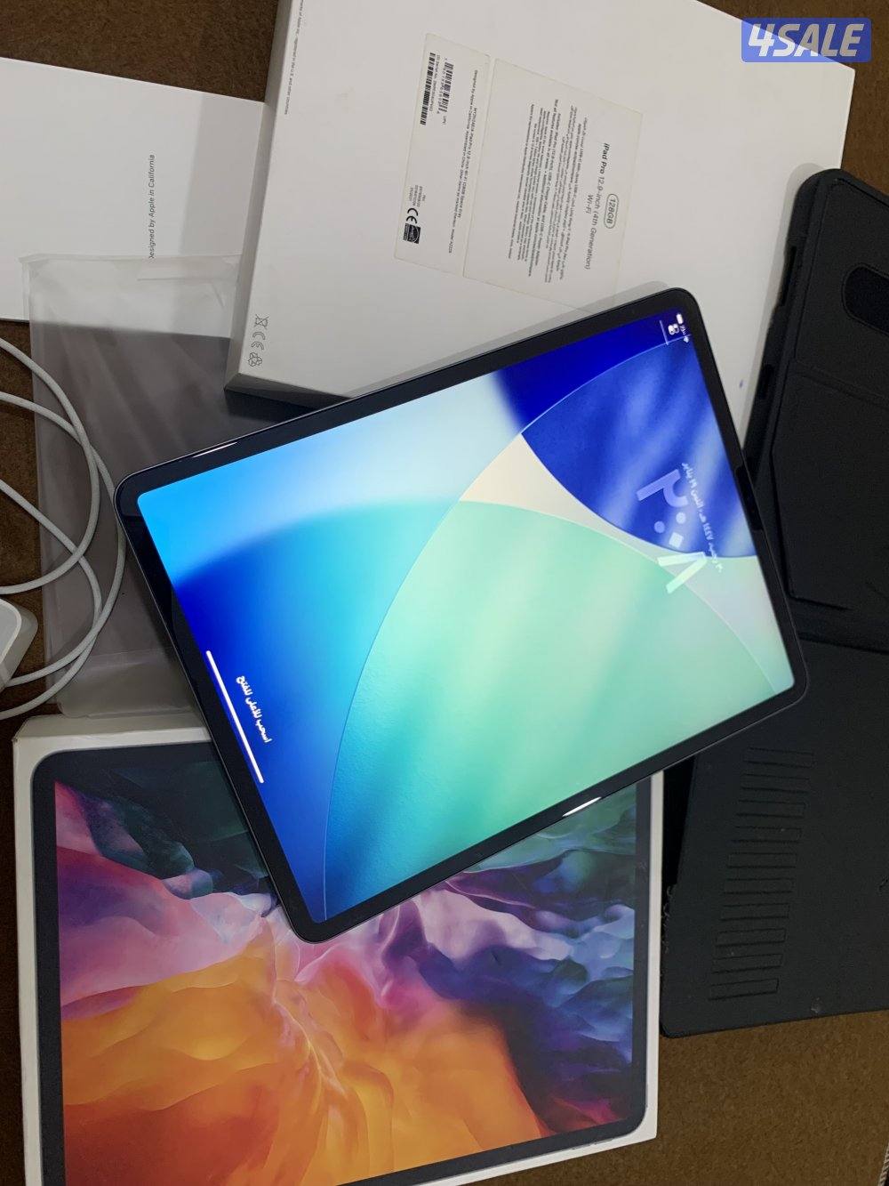 ايباد ابل برو 12.9 انش 128 قيقا نظيف بطارية 92 مع الاغراض كامله0