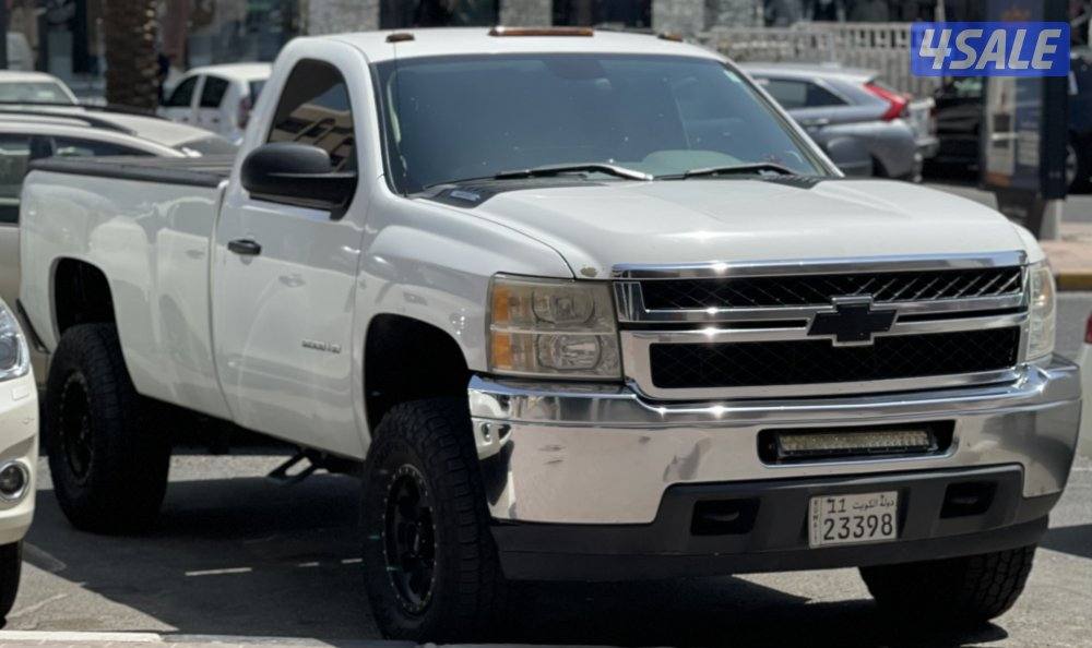 للبيع سلفرادو اتش دي ٢٥٠٠ مديل ٢٠١٣ ماشي ٣٦٢ الف1