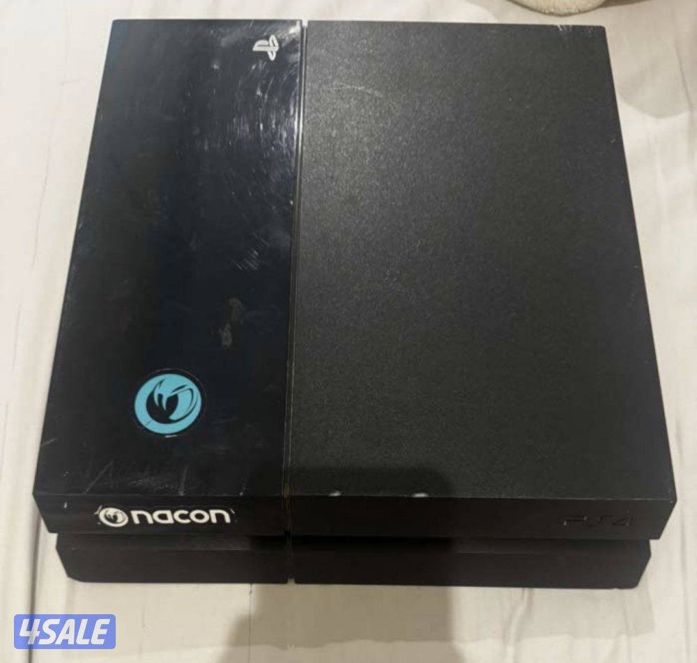 سوني ٤ للبيع0