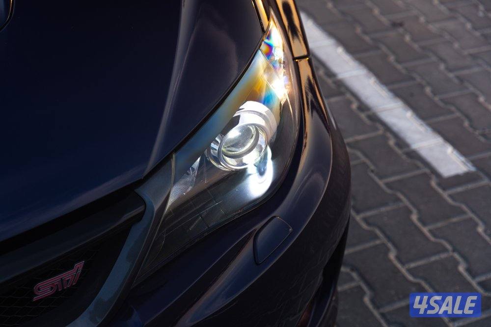 سوبارو أمبريزا STI مخزن بحالة المصنع ماشي ١٧،٠٠٠ كم4