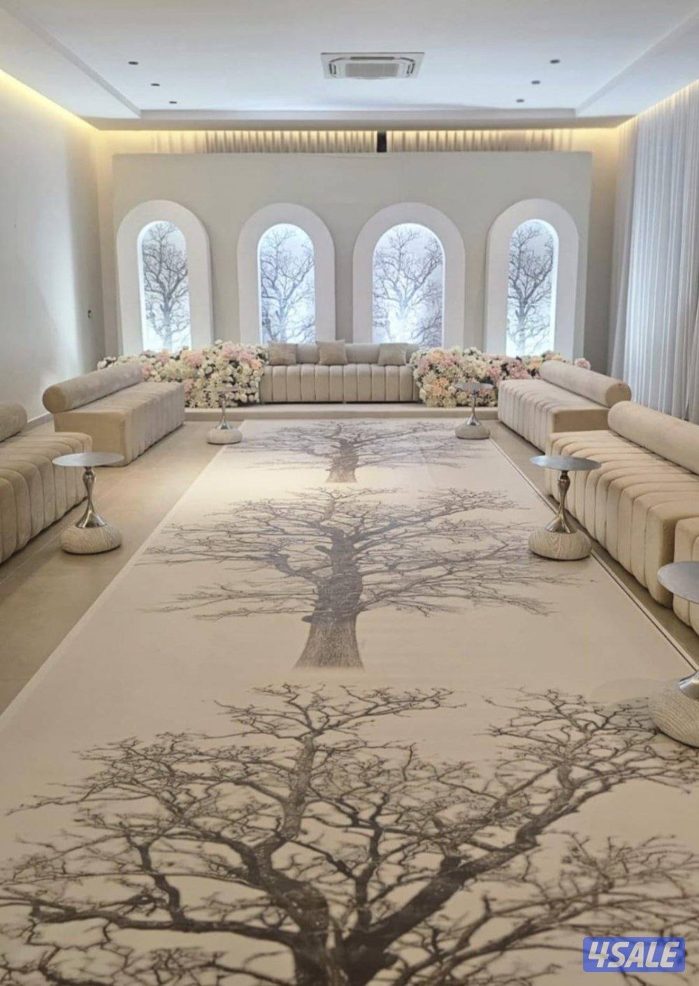 متوفر سماعات  لجميع المناسبات واضاءة بأسعار معقولة.3