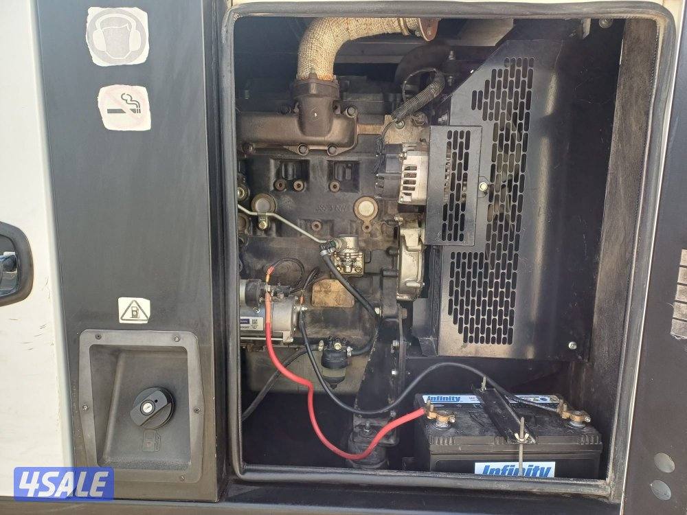 للبيع مكينة بيركنز 30 الف9