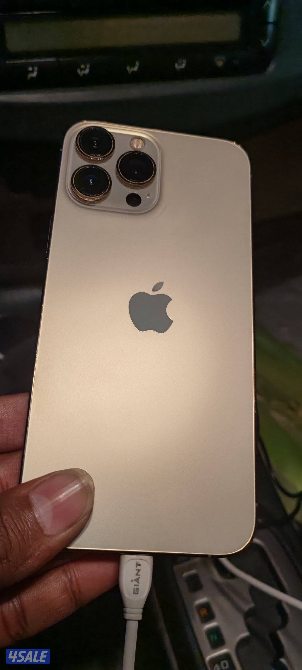 iphone 13 pro max 256gb golden0