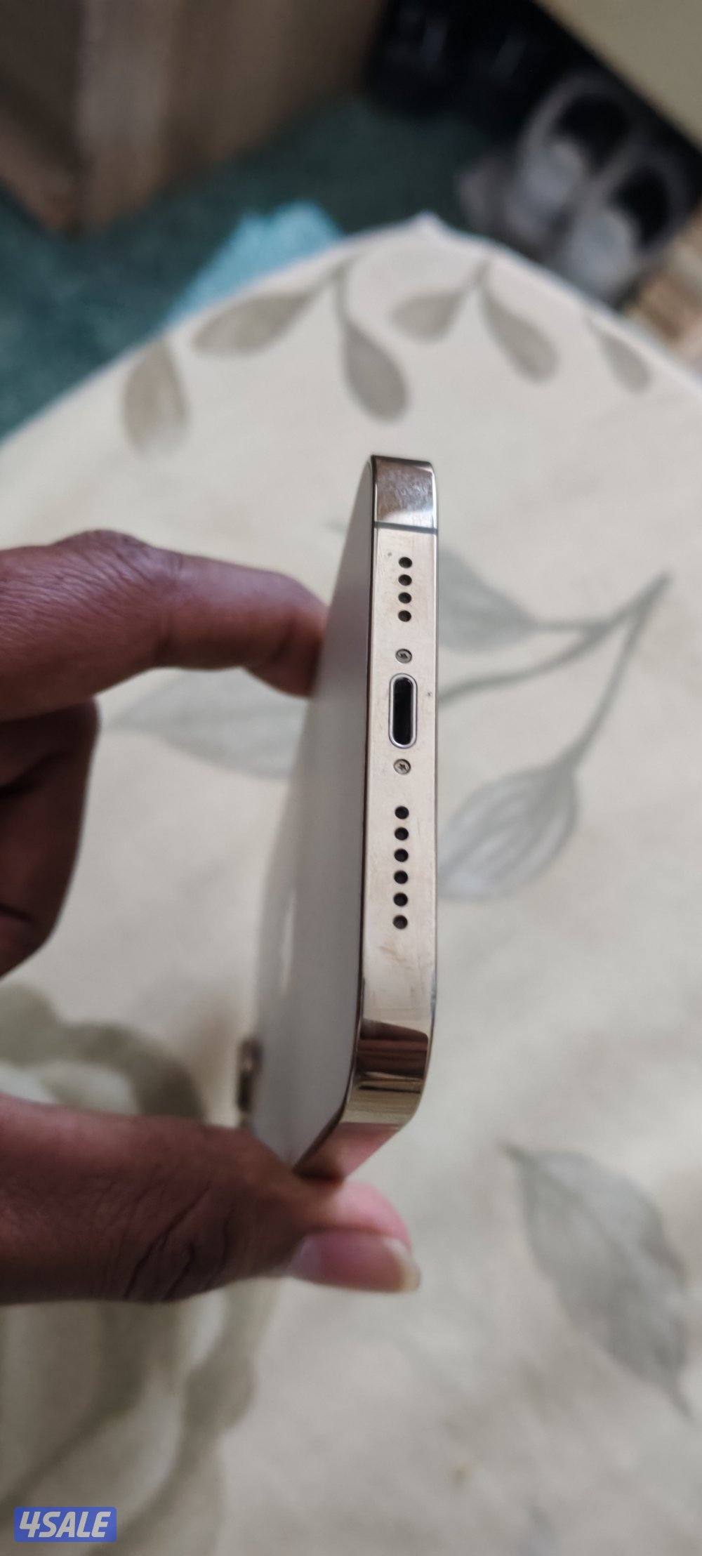 iphone 13 pro max 256gb golden5