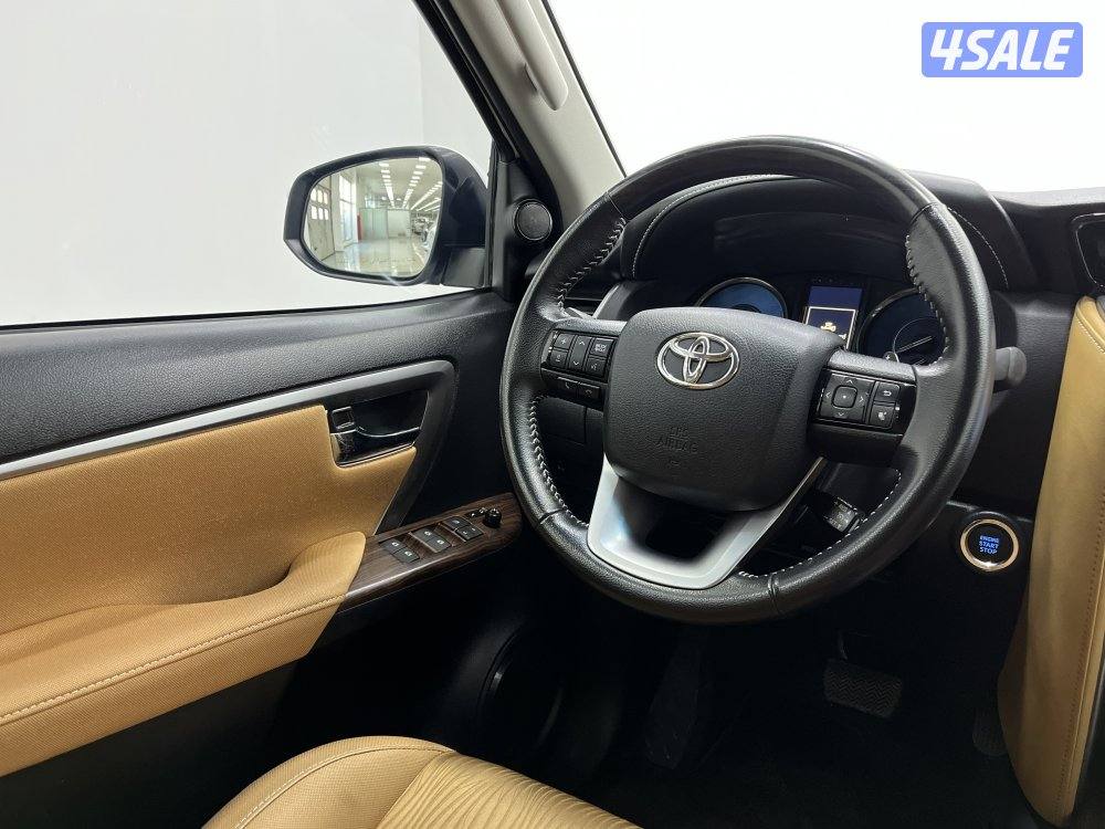 TOYOTA FORTUNER_N 4 CYL 4X4 HIGH OPTION11