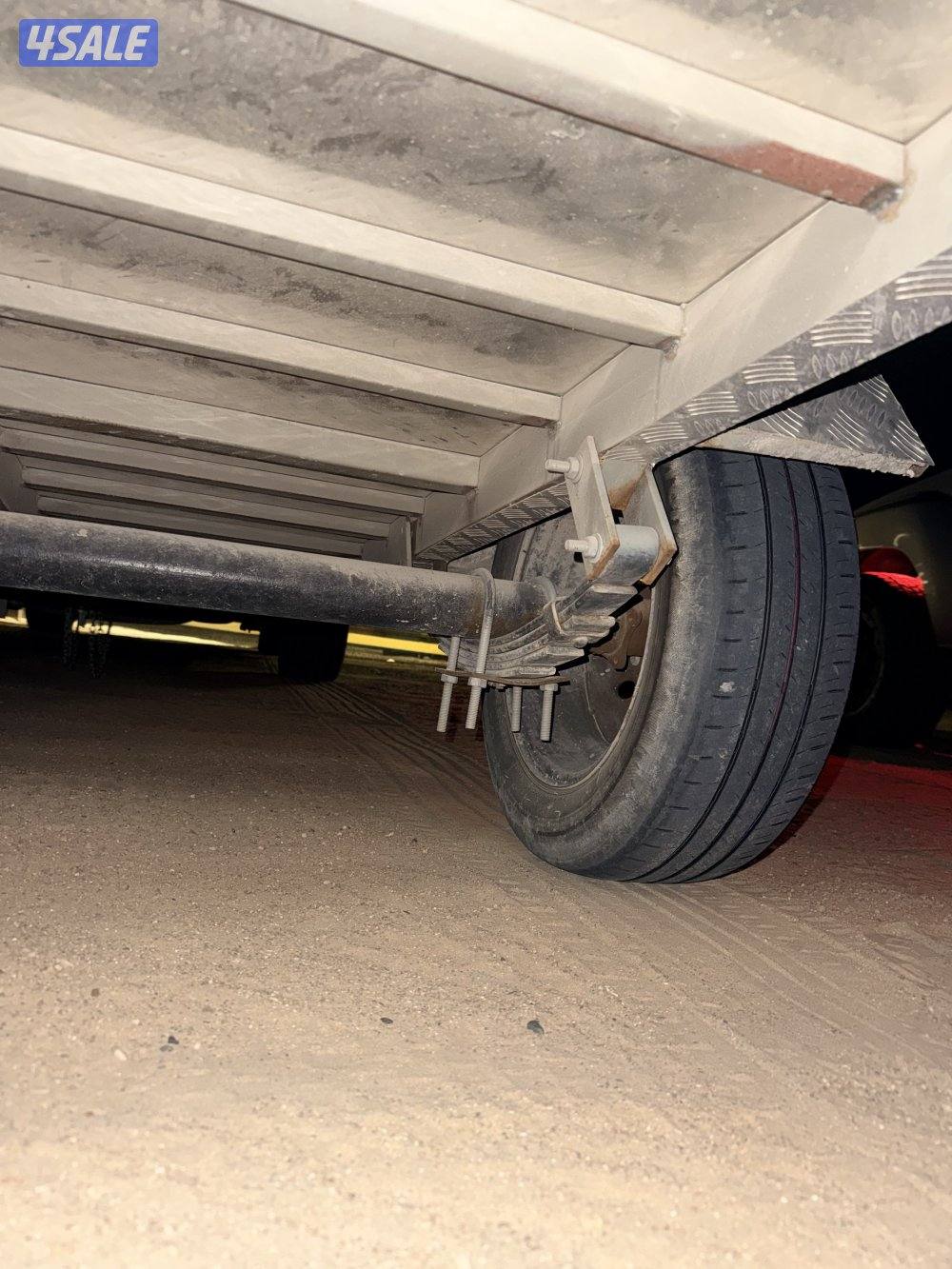 للبیع عربانه مع مكينه تنفع للكشتات2