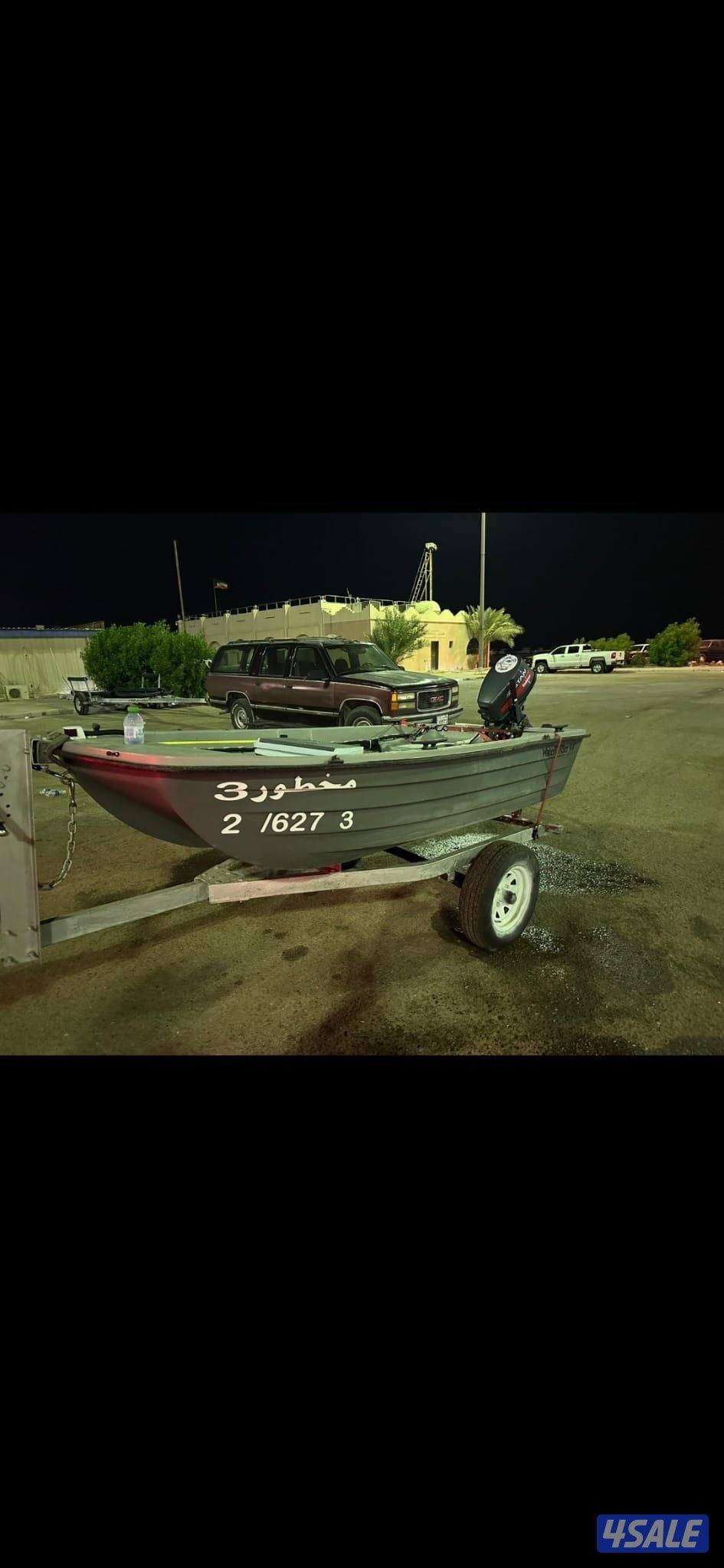 للبيع ماشوة مع عربانة ومكينة ومعاه دفتر3