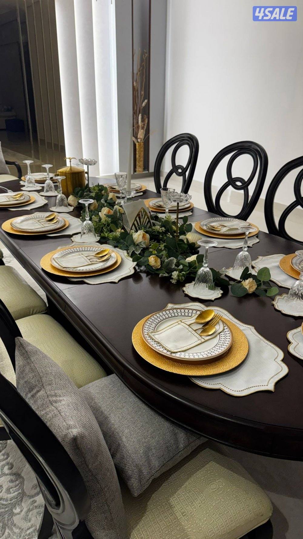 طاولة طعام2