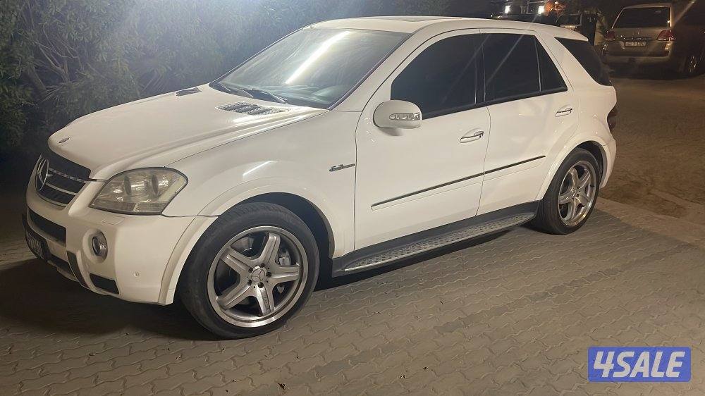 ML AMG 63  نظيفه جدا شرط الفحص0