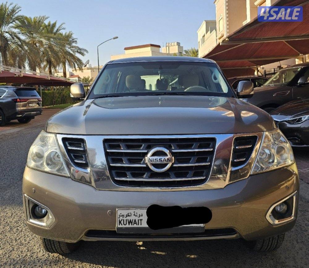 للبيع نيسان باترول 2014 SE0