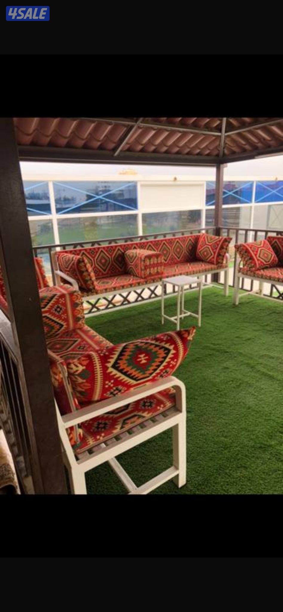 إستراحه بالهجن للعوائل - حمام سباحه للكبار والاطفال12