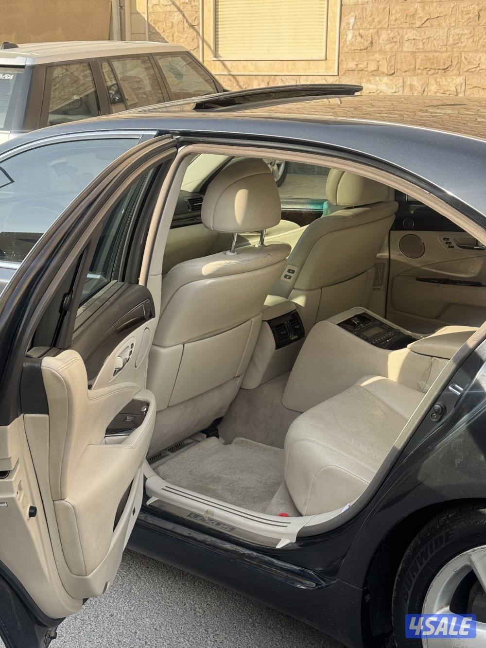 لكزس ماشي 275 الف5