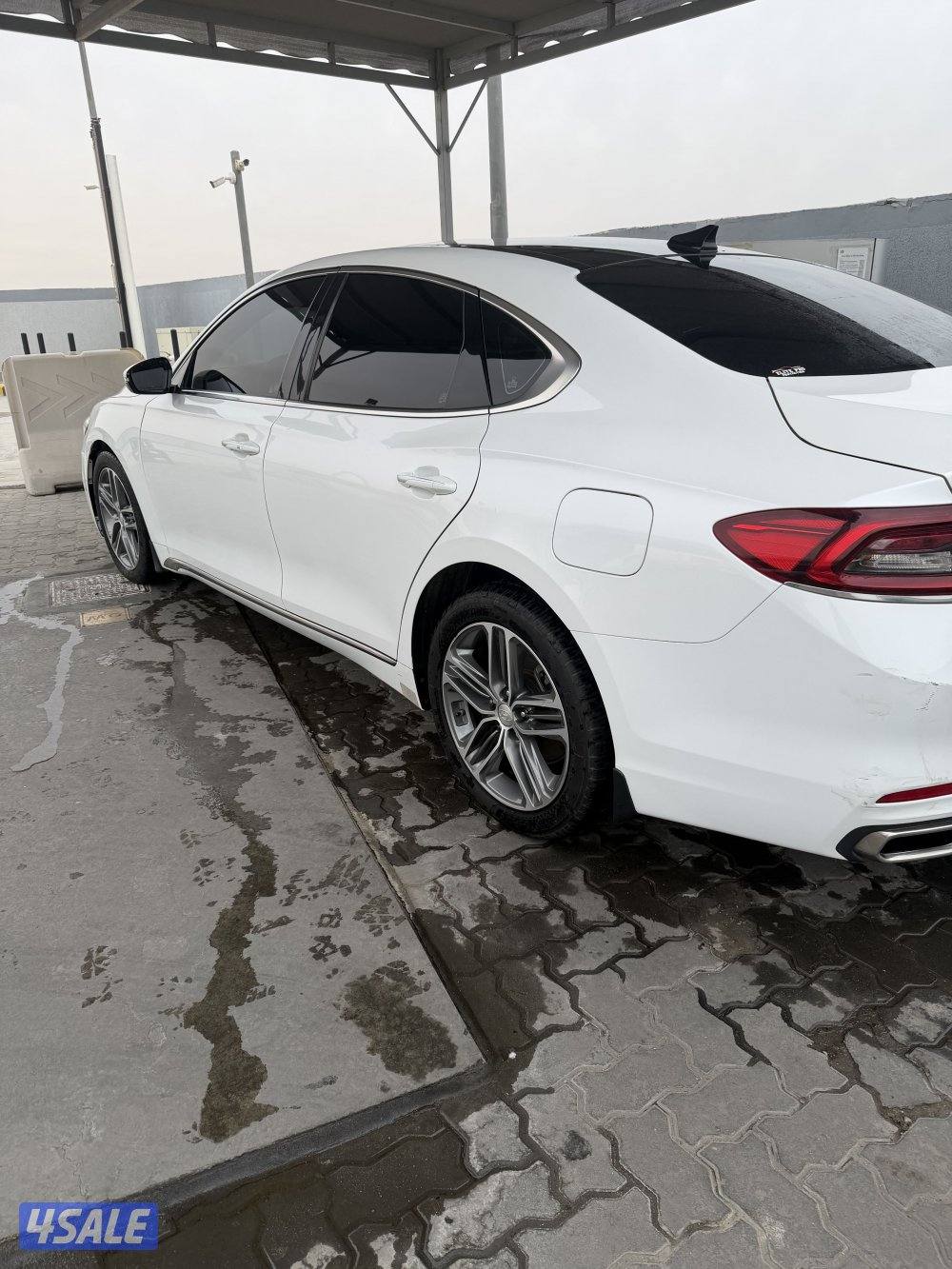 ازيرا 2018 كامل المواصفات بنوراما ماشي230 شرط الفحص1