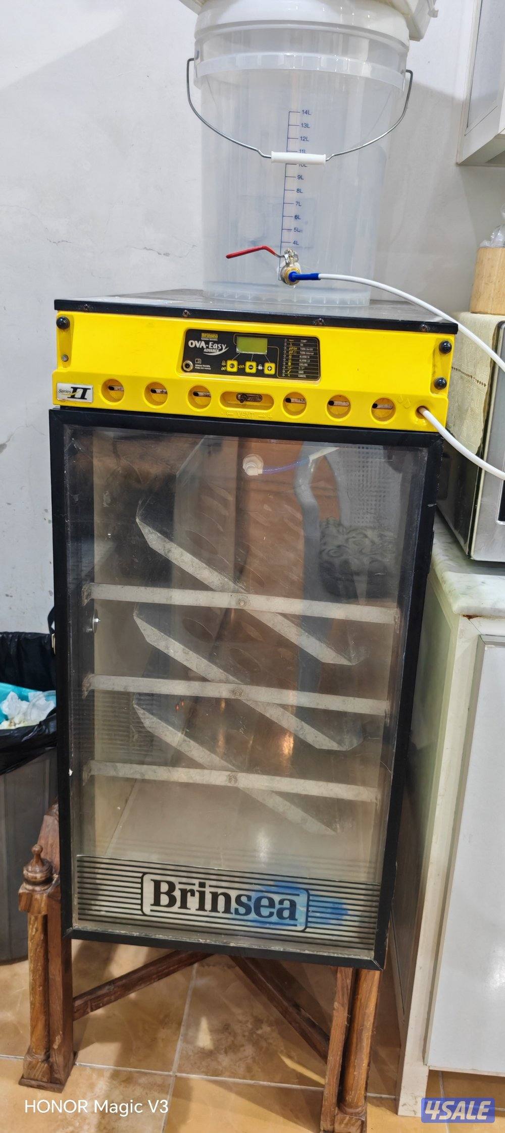 فقاسة نايف 380 بيضهة0