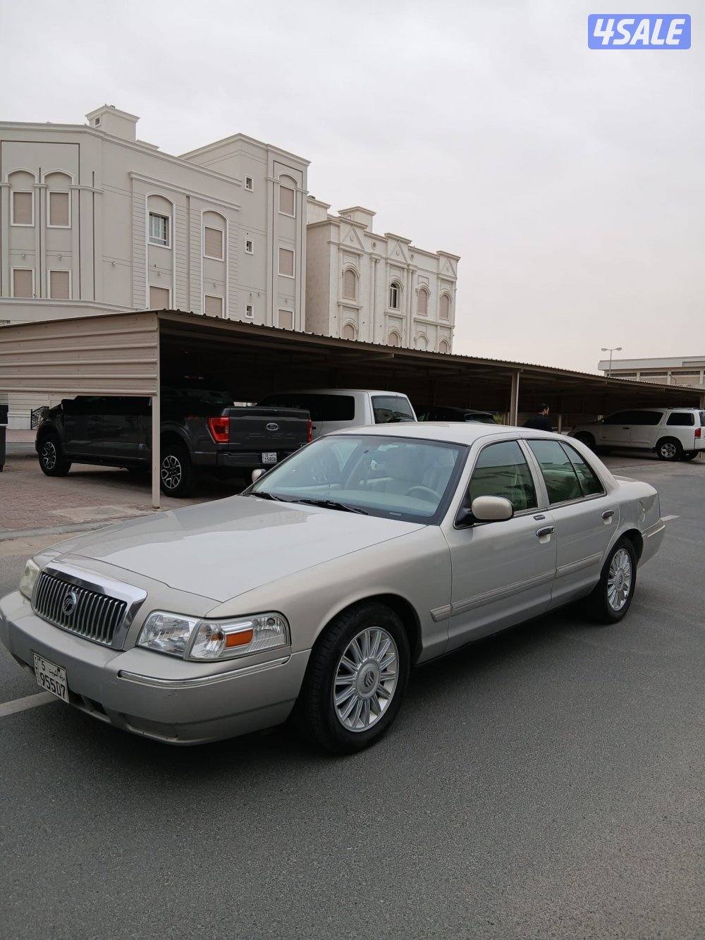 فورد ماركيز 2011 وارد المجموعه بحاله الوكاله عداد 220 الف4