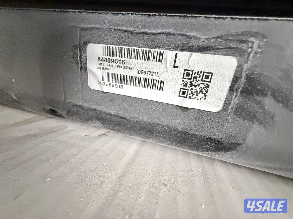 دواسات جانبية مع دواسات زل داخلية اصلية وكالة نظاف تاهو 20242