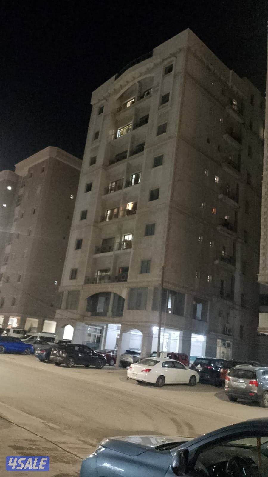 عماير للبيع في المنقف والمهبوله مواقع مميزة0