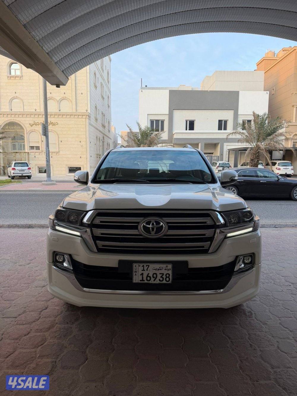 لاند كروز تورينق 2020 عداد 132 الف6