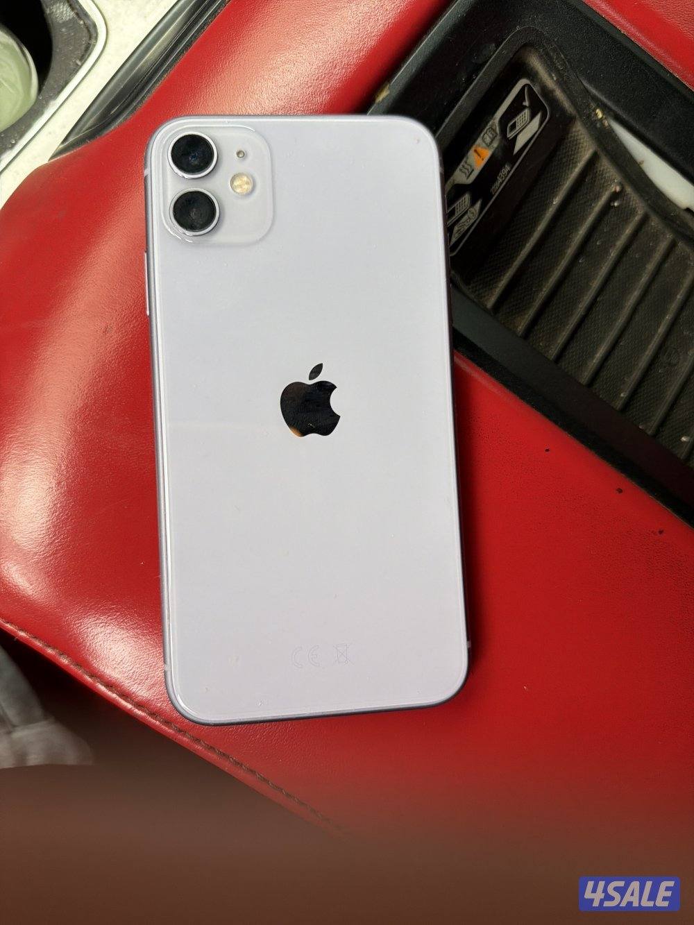 للبيع ايفون 11 128 قيقا نضيف جدا مومفتوح1