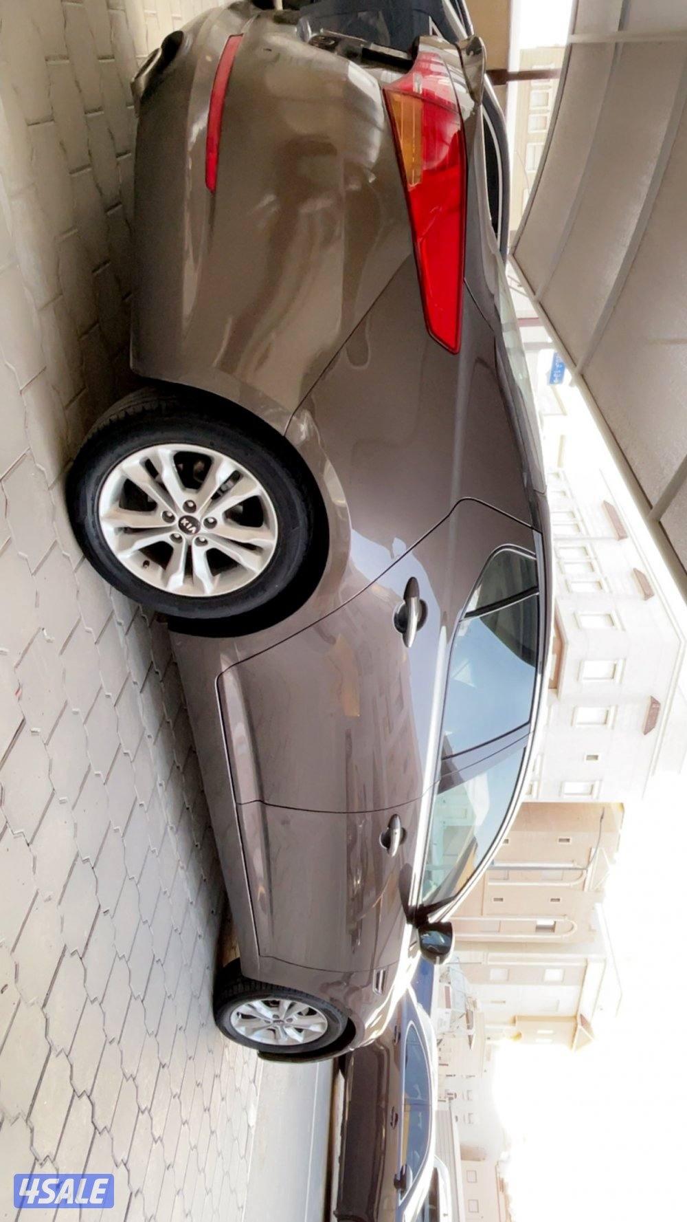 للبيع كيا اوبتيما 20141