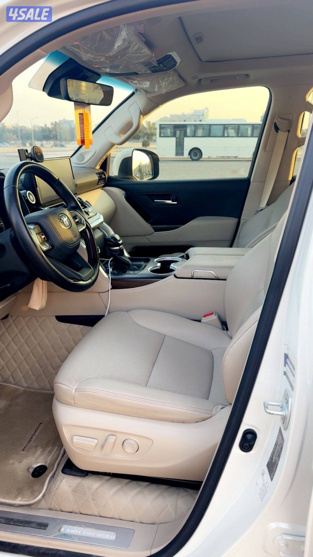 للبيع لاند كروزر 20243