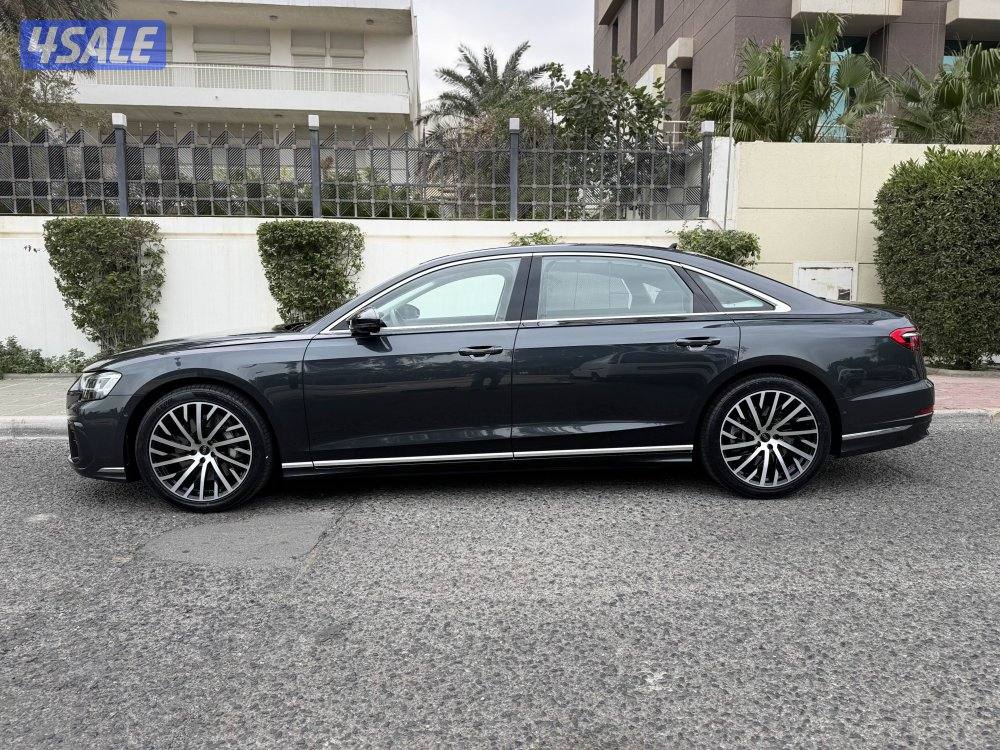 اودي A8L TFSI55 موديل 2024 عداد 21 الدرجة الأولى الغانم صبغ وكالة6