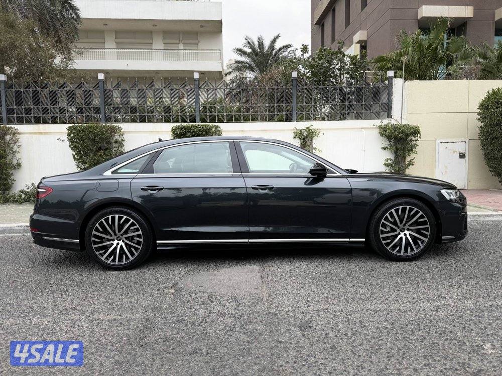 اودي A8L TFSI55 موديل 2024 عداد 21 الدرجة الأولى الغانم صبغ وكالة7