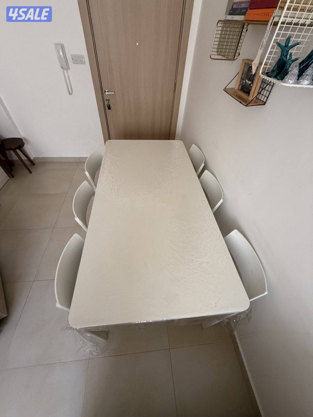 طاوله  طعام مع ٦ كراسي2