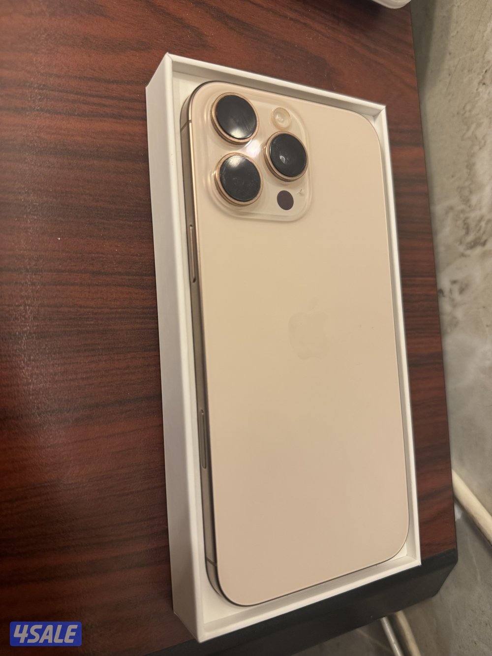 ايفون 16 برو ماكس مساحه 256 بطريه 95%10